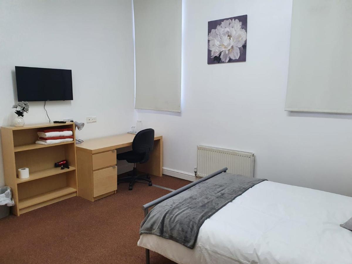 D19 Sangha Hall Leicester Eksteriør bilde
